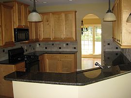 Like New Traditonal 2 Story Home in Acworth, GA (Photo 4 of 6)