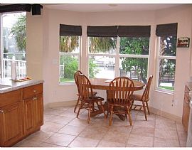 Beautiful Waterfront in Tampa, FL (Photo 2 of 6)