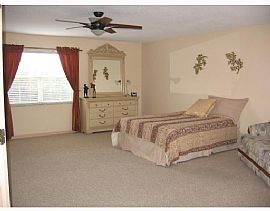 Beautiful Waterfront in Tampa, FL (Photo 3 of 6)