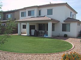 Newer 4 bedroom home (2006), 2550 Sq/Ft  in Avondale, AZ (Photo 2 of 6)