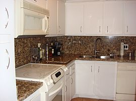 Breathtaking Beach-Oceanfront Condo  in Hollywood, FL (Photo 2 of 6)