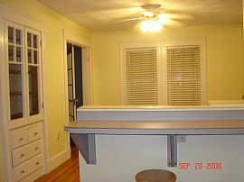 Great Location-Nice Single Family-Nov 1 in Woburn, MA (Photo 3 of 6)