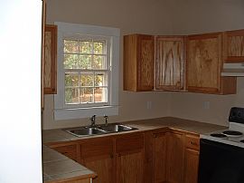 Great 3BD Home in Kannapolis! in Kannapolis, NC (Photo 3 of 4)