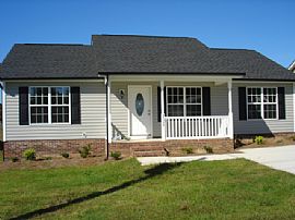 BEAUTIFUL New Construction Home!! in Kannapolis, NC