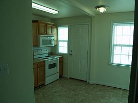 NEWLY RENOVATED ONE AND TWO BEDROOMS!!!! in Hampton, VA (Photo 2 of 6)