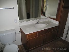 Glendale Home Mature Tree Shaded in Glendale, AZ (Photo 6 of 6)