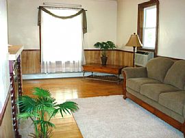 Fantastic 3bd/2ba in Great S Mpls Area in Minneapolis, MN (Photo 5 of 6)