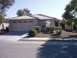 Beautiful Home with Swimming Pool! in Tucson, AZ
