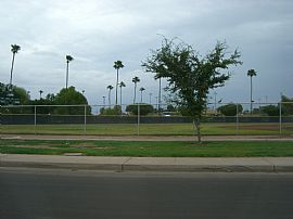 3bd 2 Ba house in Tempe - Near Down Town in Tempe, AZ (Photo 3 of 3)