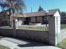 Nice Family Home in Riverside in Riverside, CA (Photo 2 of 2)