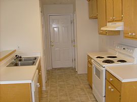 3 Bedroom  2 Bath Ranch in City Square  in McDonough, GA (Photo 2 of 6)