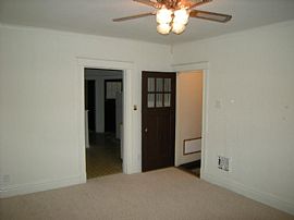 Nice 1 bd apartment in clean and quiet  in Saint Louis, MO (Photo 2 of 4)