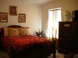 Spacious 3BR 2 1/2 Bath Townhome  in Tucker, GA (Photo 5 of 5)