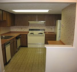 Wonderful Condo Community in Elyria, OH (Photo 3 of 6)