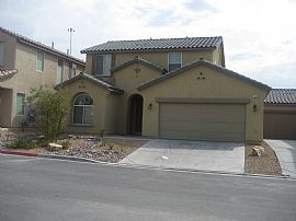 AWESOME TWO STORY HOME in Las Vegas, NV