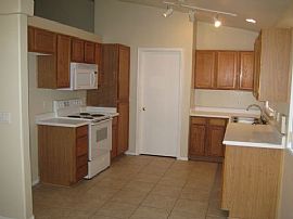 Location! - near Loop 101 & I-17 in Phoenix, AZ (Photo 2 of 6)