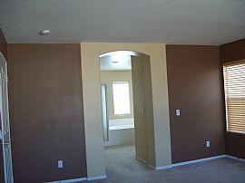 Large Beautiful Home for Lease in Corona, CA (Photo 2 of 6)