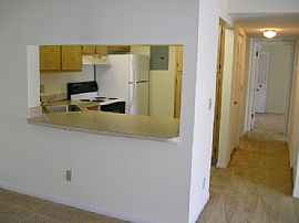 Poolside 2nd Floor 2 Bed/2 Bath Condo in Sanford, FL (Photo 3 of 6)