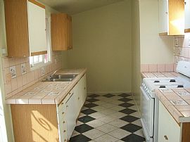 Spacious home in Ontario Available in Ontario, CA (Photo 6 of 6)