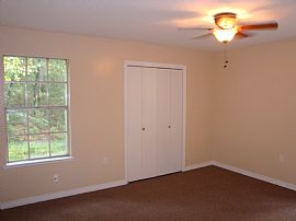 All New Inside- Adorable cottage in Daphne, AL (Photo 3 of 6)