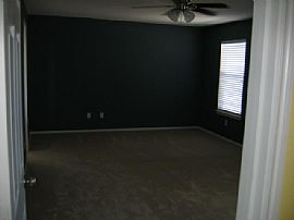 Beautiful House for Rent in Hutto, TX (Photo 4 of 6)