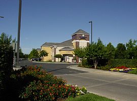 Furnished Studio Apartment in Sacramento, CA