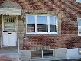 Comfortable 3BR Single Family Home in Lawndale, PA
