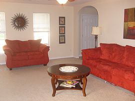 Very nice 3 bedroom 2.5 bath home in Fort Mill, SC (Photo 4 of 6)