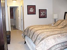 Stunning Spacious Townhouse in Cooper City, FL (Photo 3 of 6)