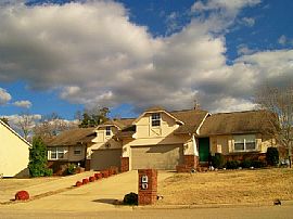 Beautiful Spacious Duplex in Cotter, AR