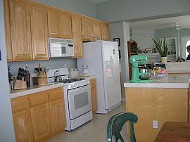 Beautiful Home 3 Bed/2bath/2car garage in Antelope, CA (Photo 2 of 3)