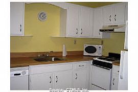 Great neighbors, quiet area in Salem, CT