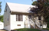 Beautiful Single Home For Rent  in North Hill, OH