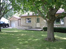 2 Bedroom, 2 Bath Home for rent in East Troy, WI