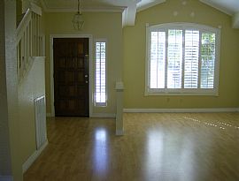 BEAUTIFUL MURRIETA HOME...MOVE-IN READY! in Murrieta, CA (Photo 3 of 5)