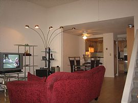 Huge 914 sq ft 1BD/2BA Luxury Townhome in San Diego, CA