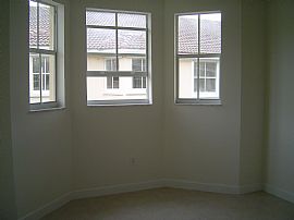 new 3/2 condo for rent in Homestead, FL (Photo 5 of 6)