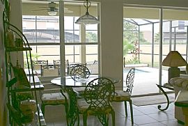 Executive Home Close to Downtown in Metro Market, FL (Photo 6 of 6)