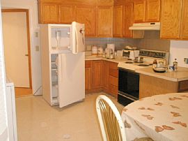 Gorgeous Views Newly Remodeled Home in Waynesville, NC (Photo 6 of 6)