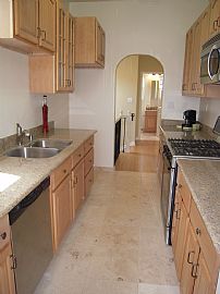 Lease a Beautiful West Oakland Condo in Oakland, CA (Photo 3 of 5)