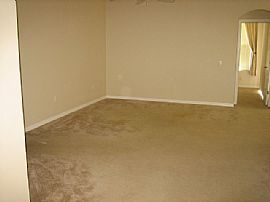 Like new house for rent in Land O Lakes, FL (Photo 2 of 6)