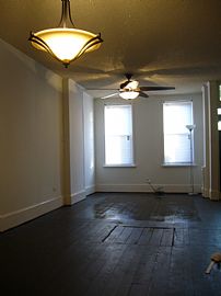 Nice house near Penn & Drexel Campus in Philadelphia, PA (Photo 2 of 6)