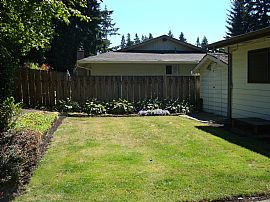 clean-light and bright-Kirkland in Kingsgate, WA (Photo 5 of 6)