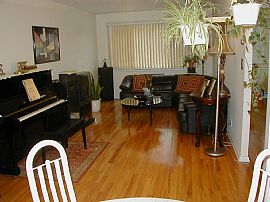 3br apartment for rent Excellent locatin in Fresh Meadows, NY