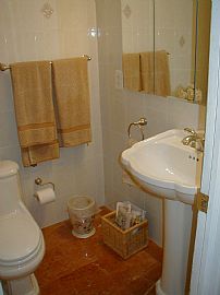 3br apartment for rent Excellent locatin in Fresh Meadows, NY (Photo 4 of 6)