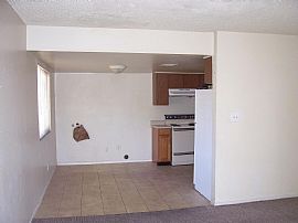 Affordable 2 Bedroom Condo in Las Vegas, NV (Photo 3 of 6)