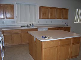 Spacious Single Story with NO HOA in Henderson, NV (Photo 2 of 6)