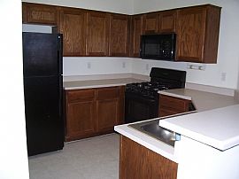 Two story Townhome in Gated Community in North Las Vegas, NV (Photo 4 of 6)