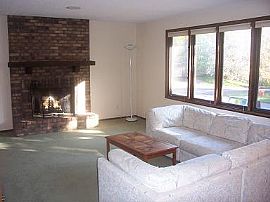 1686 Sq Ft. Fenced backyard  in Prior Lake, MN (Photo 2 of 5)