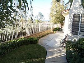 beautiful home is located on a quiet str in Valencia, CA (Photo 5 of 6)